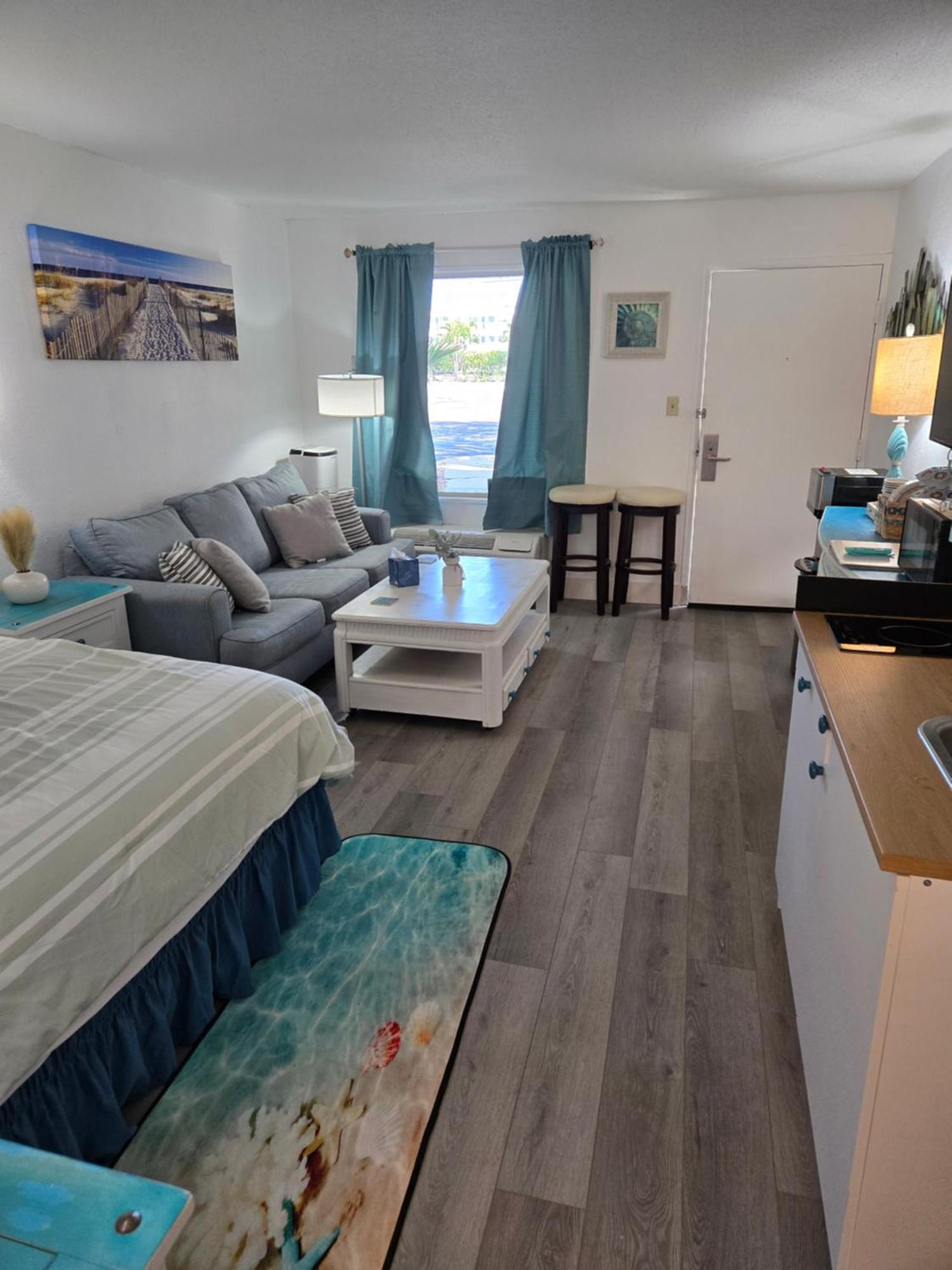 Getaway At The Marina Lejlighedshotel South Bradenton Eksteriør billede